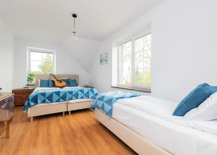 Vendégház I Bistro Lakowa 5 Mikoszewo